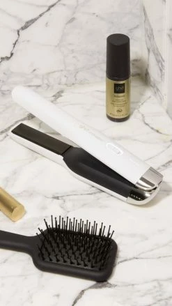Ghd Unplugged Hair Straightener Matte White 28 Ghd Unplugged Hair Straightener Matte White -Shu Uemura Art Of Hair-butikk a33c9fdf df63 4079 9bc1 9bd49c88e418 32