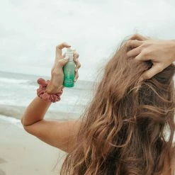 Coola Daily Protection SPF30 Organic Scalp & Hair Mist 60ml -Shu Uemura Art Of Hair-butikk a9a40fd0 8d5d 4a29 a3f2 1d15daca55d4 4