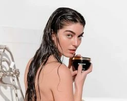 Kérastase Chronologiste Masque Régénérant Hair Mask 200ml 14 Kérastase Chronologiste Masque Régénérant Hair Mask 200ml -Shu Uemura Art Of Hair-butikk f918d4c2 4d07 4072 aef6 3743a0d1fca8 9